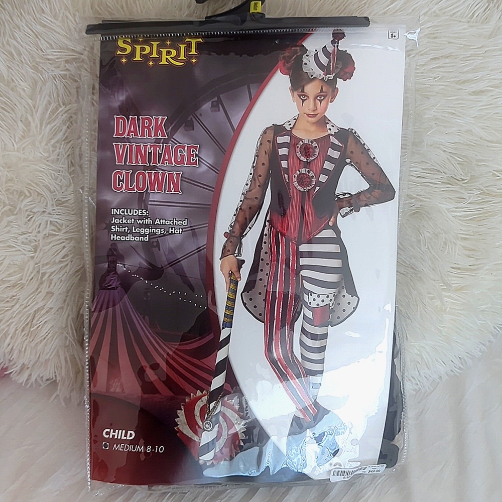 Dark Vintage Clown Halloween costume (Child Medium 8-10) Brand new.